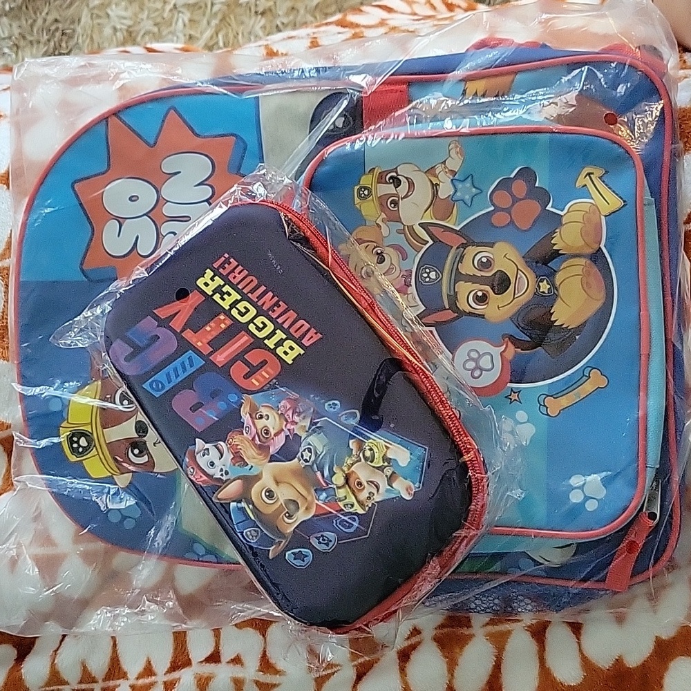 NWT Paw Patrol 16 inch Backpack with Lunch Bag with Molded Pencil Case